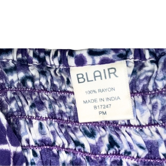 Stunning Purple Dress with Unique Design - Perfect for Any Occasion! - Picture 8 of 9